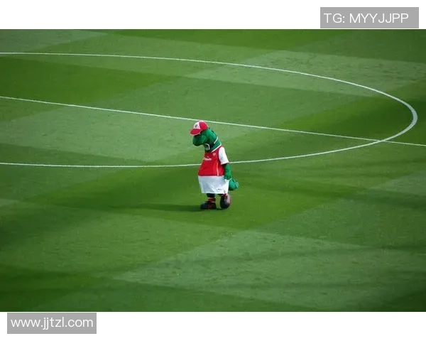 陈静独家解析足球技巧与战术分享助你提升球技的秘诀